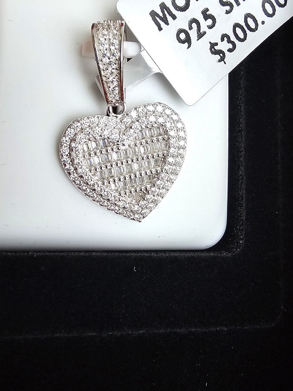 Moissainite Heart Pendant